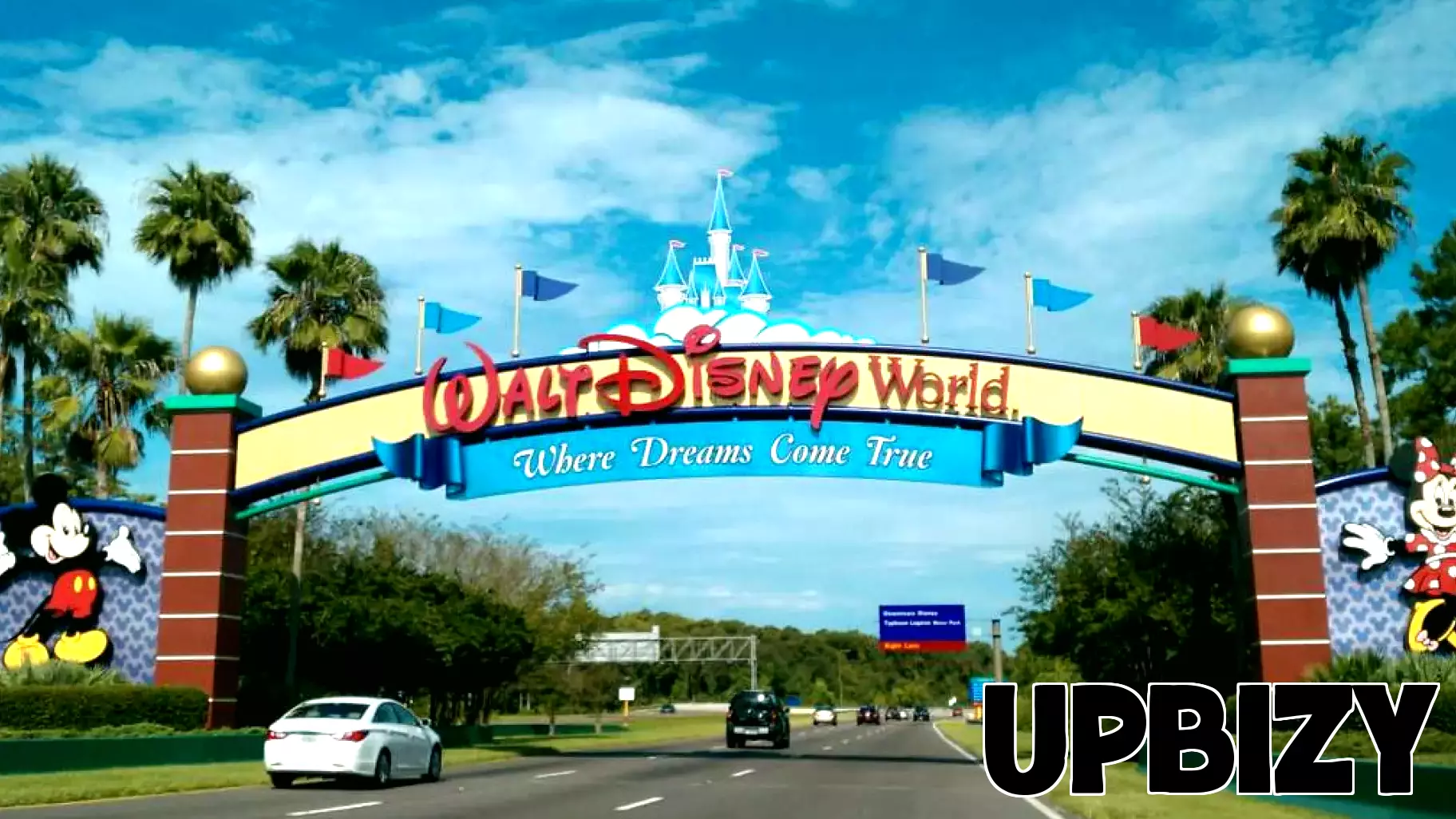 Union for hospitality workers calls on Disney to end new business with restaurant company