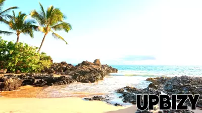 Hawaii Businesses Face Challenges as Tourist Numbers Drop